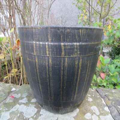 QUERY  Round Planter Terracotta 35cm